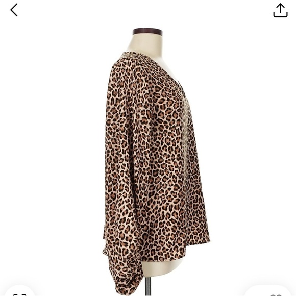 Impressions Animal Print V-Neck Blouse With Bell Sleeves Size Medium - Picture 6 of 6